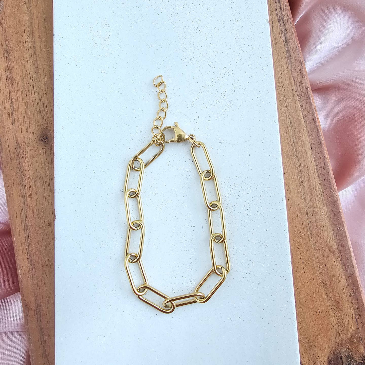 Luxe Chunky Paper Clip Bracelet