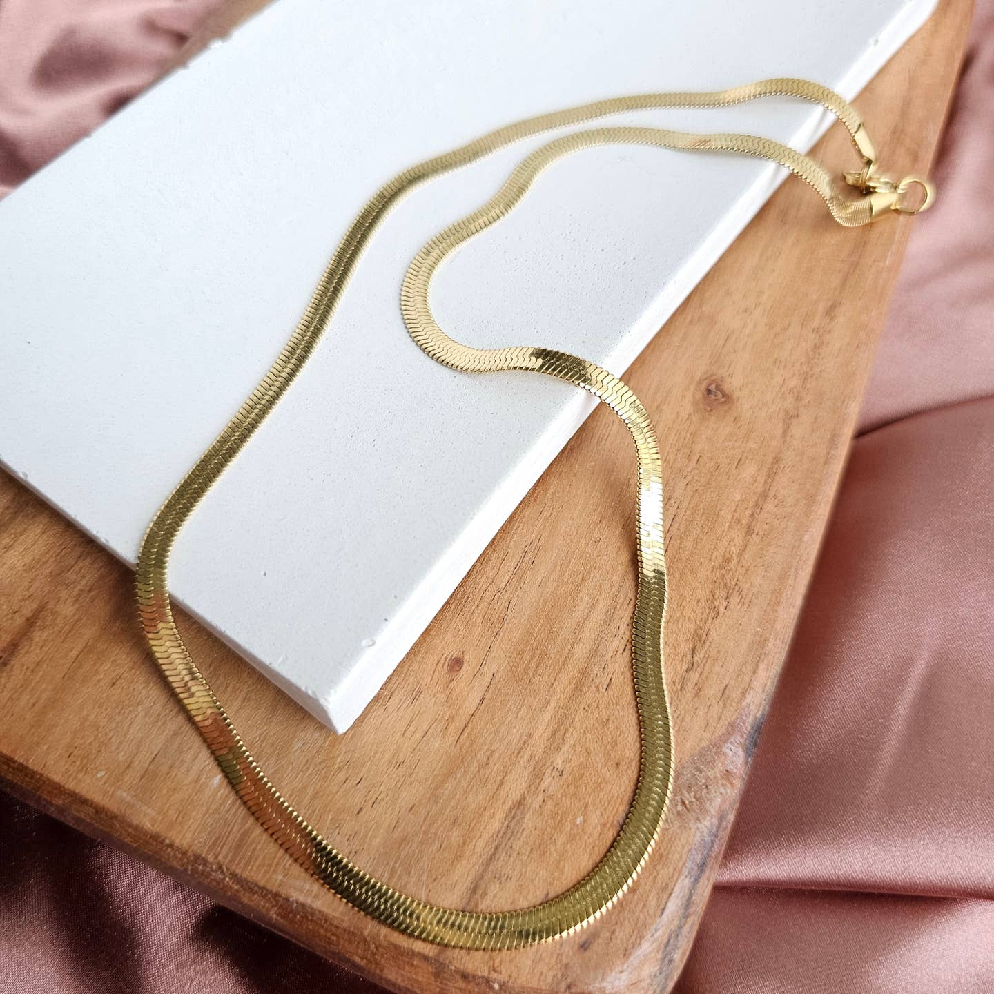 Luxe Herringbone Chain- 20"