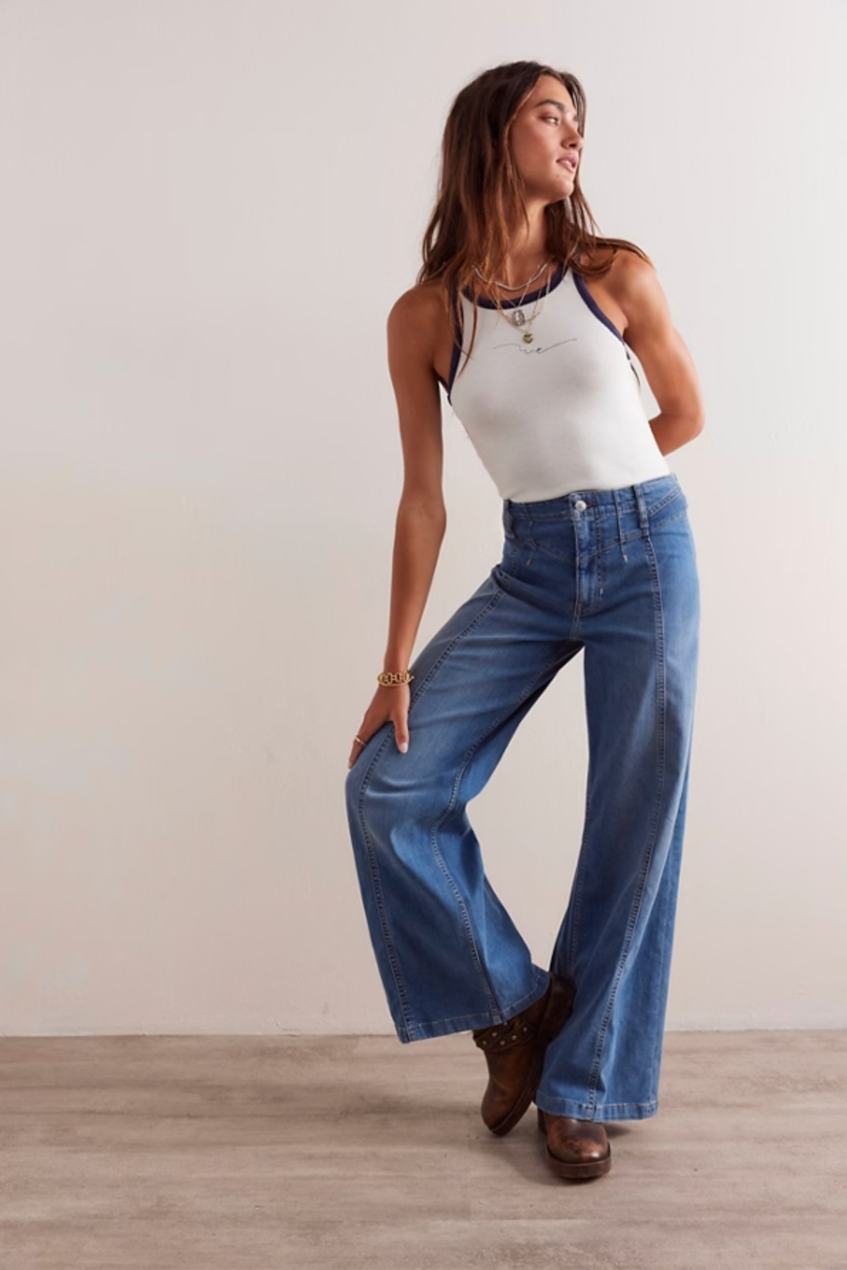 Libre Wide Leg Jeans