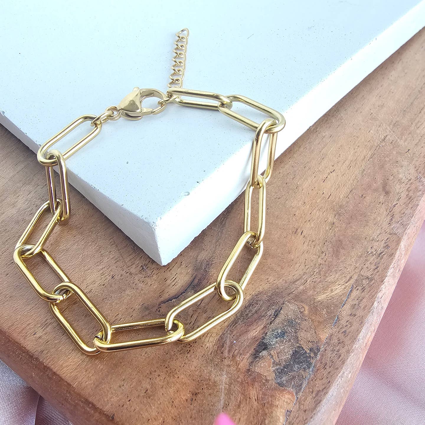 Luxe Chunky Paper Clip Bracelet