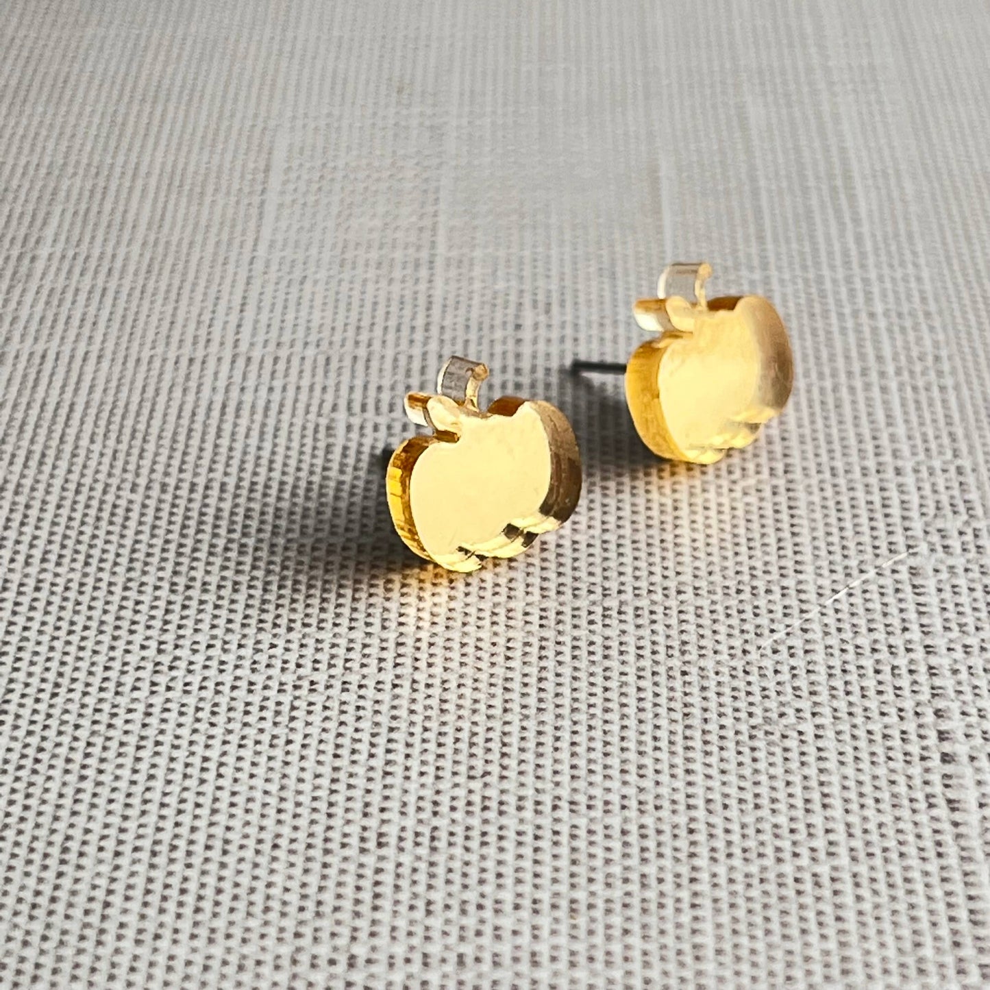 Hey Pumpkin Stud Earrings