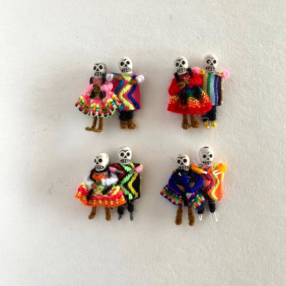 Skeleton Cholita Pin