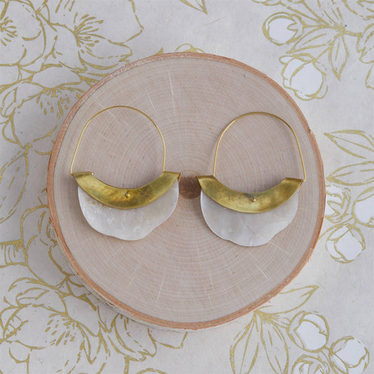 Chama Organic Mother of Pearl Earring