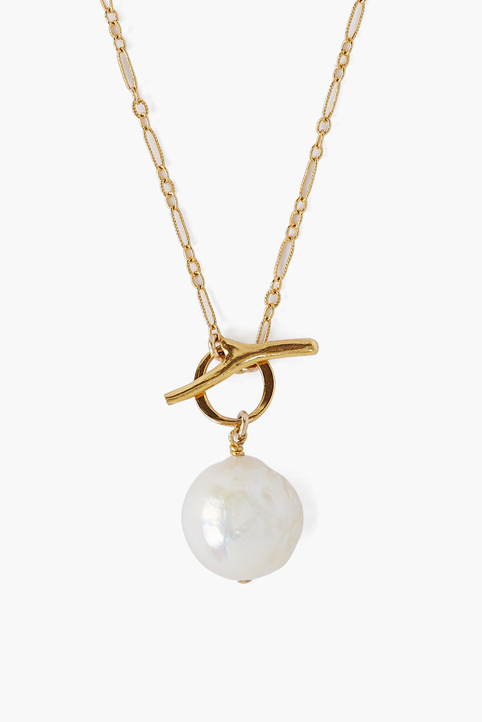 Front-Clasp White Pearl Necklace
